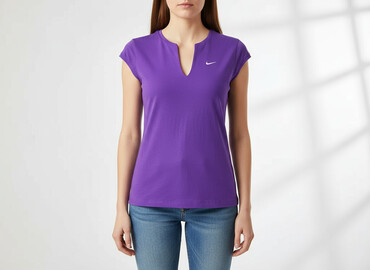 czarne t shirty z nadrukiem: Nike, Women`s T-shirt, size S