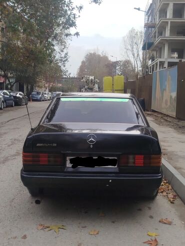 Mercedes-Benz: Mercedes-Benz 190 (W201): 2 l | 1990 il Sedan — 2