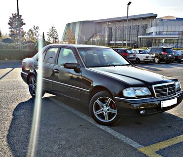 suzuki grand vitara nece masindir: Mercedes-Benz C 200: 2 l | 1996 il Sedan