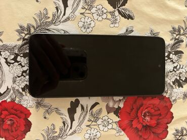 redmi go: Xiaomi Redmi 12, 256 GB, rəng - Qara, 
 Düyməli, Barmaq izi, İki sim kartlı