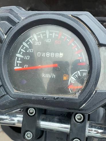 Скутеры: Скутер (мопед) 180куб, бензиновый Описание: - Категория: скутер/мопед — 3