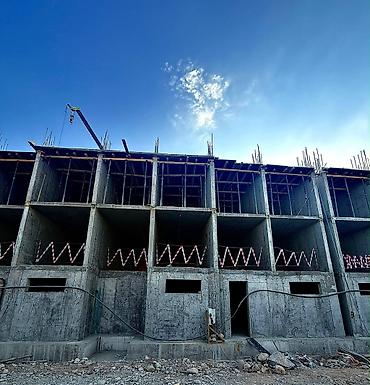 квартира ош продаются: 1 комната, 50 м², Элитка, 3 этаж, ПСО (под самоотделку) — 6