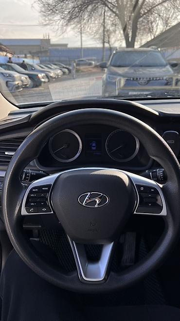Hyundai: Hyundai Sonata: 2019 г., 2 л, Автомат, Газ, Седан — 6