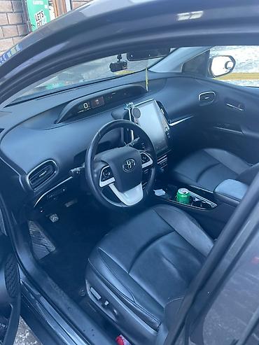 Toyota: Toyota Prius: 2019 г., 1.8 л, Автомат, Гибрид, Седан — 6