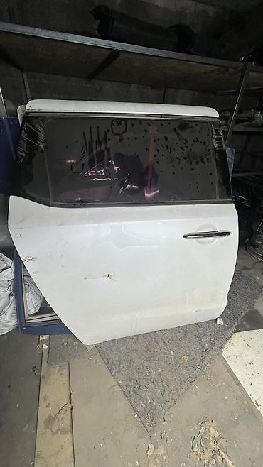 Дверь Задняя правая Kia, Б/у, Оригинал