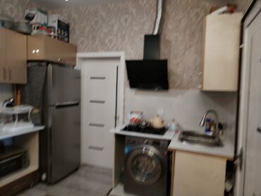 Qonaq otağı dəstləri: Masazır, Akim Abbasov küçəsində 3 mərtəbəli yeni tikili binanın 3-cü — 8