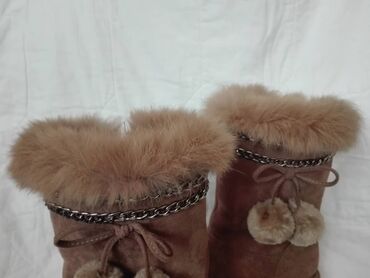 Ugg obuća: Ugg čizme, bоја - Braon, 38 — 4