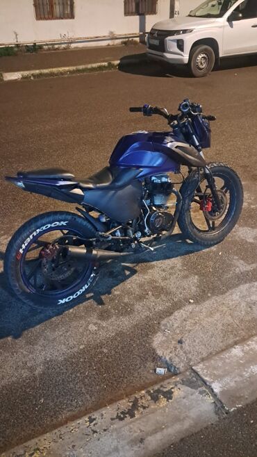 мопеды и мотоциклы: Ihonza 150 kub satlir barter var usdunde 250 kub mator veecem oz