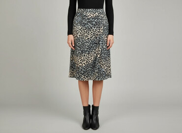 spódnice rozkloszowane plisowane: Vila, Women`s skirt, size L