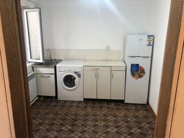 купить дом из контейнера: 25 кв. м, 2 бөлмө, Жылуу пол, Брондолгон эшиктер, Забор, тосулган