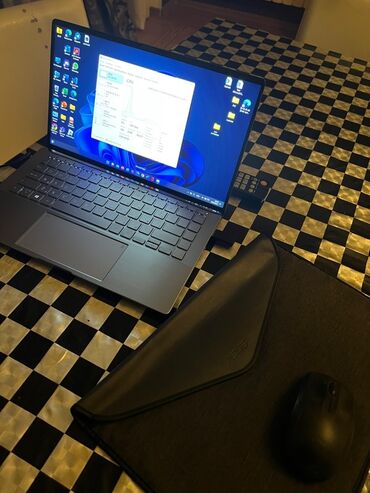 islenmis notebook: ASUS noutbuk + aksesuarlar dəsti Texniki xüsusiyyətlər: - Prosessor