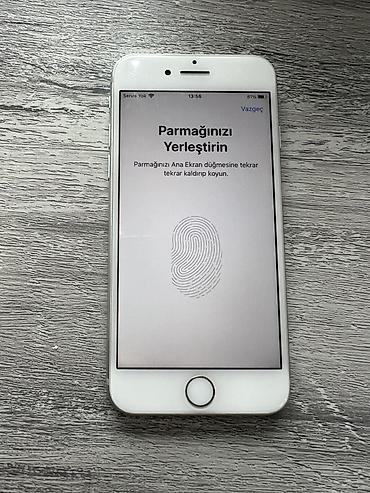 Apple iPhone: IPhone 7, Gümüşü, Barmaq izi, Face ID — 12