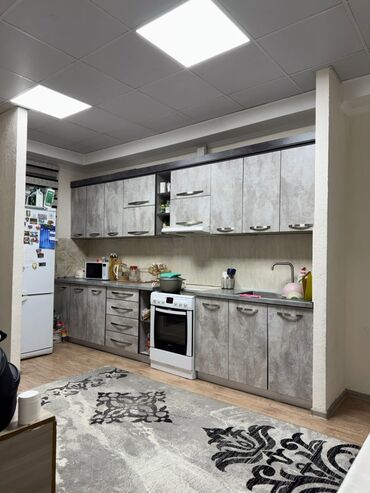 Продажа квартир: 3 комнаты, 80 м², 106 серия, Цокольный этаж этаж, Косметический ремонт