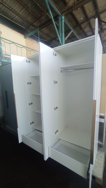 Шифоньеры: Шкаф четырех дверные цены 17000 доставка по городу бесплатно — 6