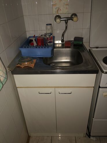 kuhinjski elementi srbija: Kitchen cabinets, color - White, Used