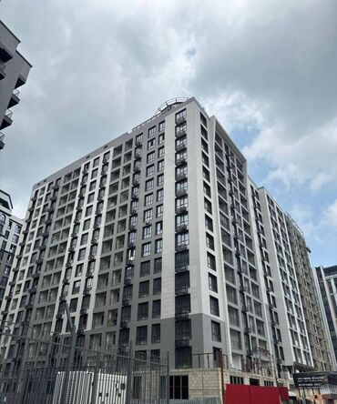 купить квартиру в ипотеку в бишкеке: 3 бөлмө, 137 кв. м, Элитка, 12 кабат, ПСО (өзү оңдоп түзөтүп бүтүү үчүн)