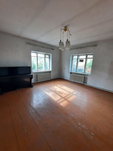 продажа домов аламедин: 78 м², 4 комнаты, Требуется ремонт Без мебели