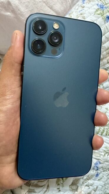 чехоы: IPhone 12 Pro Max, Б/у, 128 ГБ, Pacific Blue, Чехол, 85 %