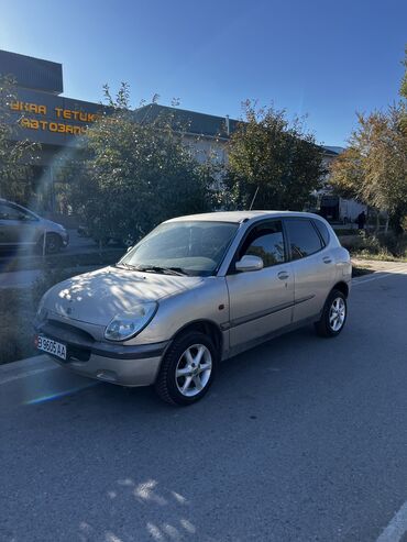 машина эстима: Toyota Дуэт: 2000 г., 1 л, Автомат, Бензин, Универсал