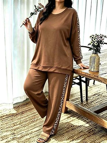 krokodil odela: Komplet za punije, pliš
Cena 3500
Vel. do 4xl
V28 — 4