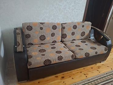 Divanlar: Di̇van-kravat, İşlənmiş, Açılan, Parça, Çatdırılma yoxdur — 1