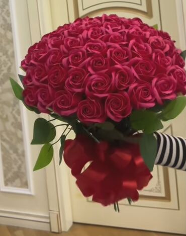 Süni güllər: Solmayan, süni buketlər — 17