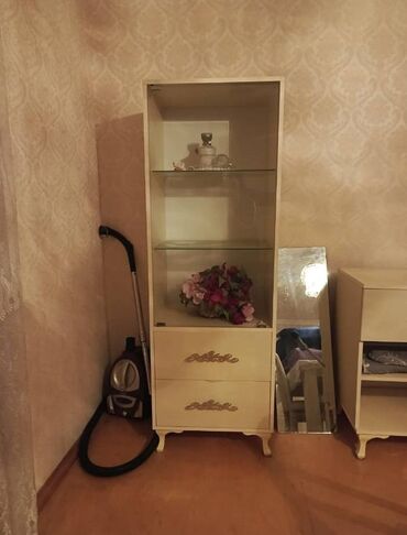 Yataq otağı dəstləri: Şəkillərdə görülənləriniz ayrı-ayrı, dəst formasındada satılır. 3 — 5