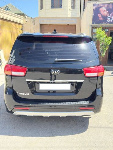 Kia: Kia Carnival: 2.2 l | 2016 il Van/Minivan — 5