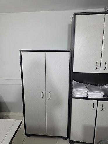 komputer stolustu: Ofis mebeli satılır. sifoner, skaf, 4 yazı masası 400 azn — 5