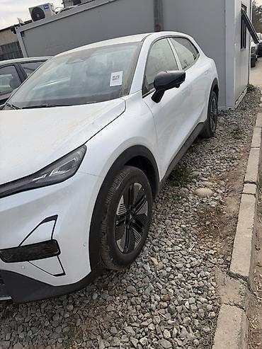 xpeng p7: Changan : 2026 г., Автомат, Электромобиль, Внедорожник — 2