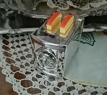 Tosteri: Vintage Mehanički TAJMER u obliku TOSTERA 60 min. Stari, veoma dobro — 3