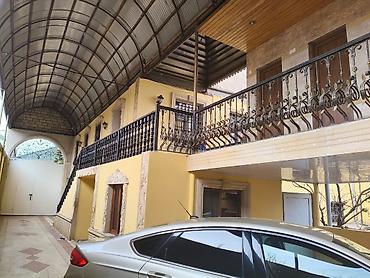 hovuzlu bağ evi: Ev satılır Sadıllıda iki mərtəbəlidir .Ev qoşa daşla tikilib — 4