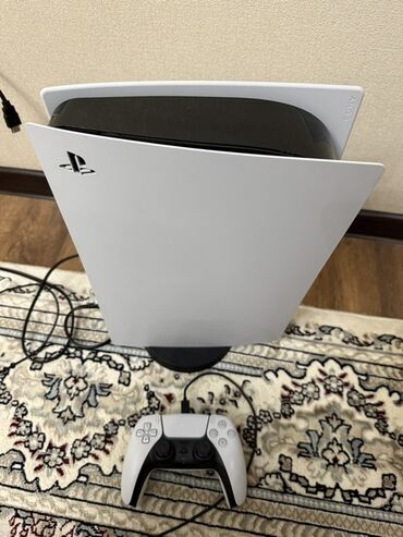 джостик пс5: Игровая консоль PlayStation 5 с беспроводным контроллером DualSense
