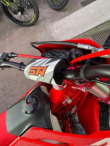 строкер stroker: Эндуро-мотоцикл STONER (STN) G5 Racing, красный. - Тип: эндуро/кросс — 5