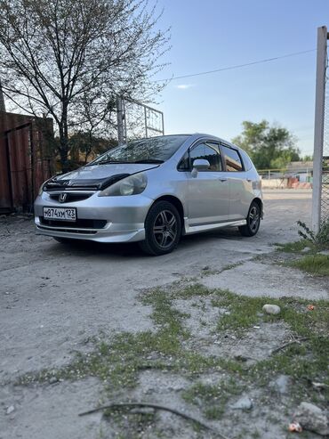 галф 2: Honda Fit: 2003 г., 1.3 л, Вариатор, Бензин, Хэтчбэк
