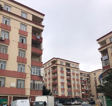 Qarajlar: Binəqədi qəs., 2 otaqlı, Yeni tikili, m. Azadlıq Prospekti, 90 kv. m