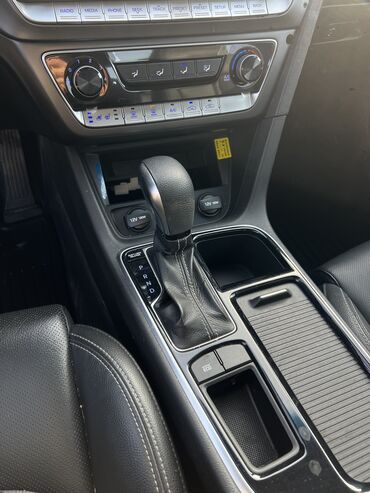 Hyundai: Hyundai Sonata: 2020 г., 2 л, Типтроник, Газ, Седан — 10