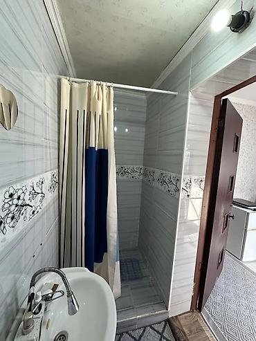 Продажа полдома: ⚠️Срочно продаю п.Дома 📍р-н ТЦ.Таатан 📍ул Салиева ✔️Дом в хорошем — 6