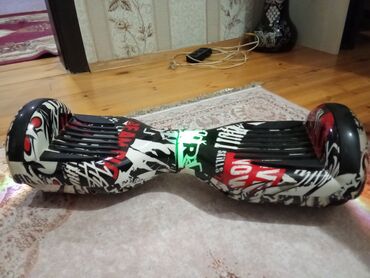 hoverboard ucuz: İşlənmiş Giroskuter 8", 501 - 750 Vt, > 35 km/s, Ünvandan götürmə