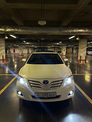 Toyota: Toyota Camry: 2011 г., 2.5 л, Автомат, Бензин, Седан — 2