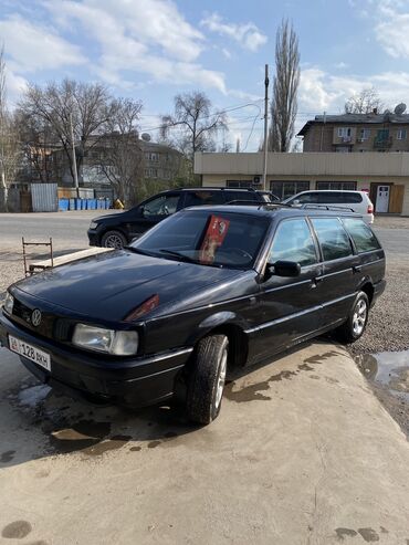 Транспорт: Volkswagen Passat: 1992 г., 2 л, Бензин