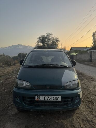 мини касылка: Mitsubishi Space Gear: 1996 г., 2.4 л, Механика, Газ, Минивэн