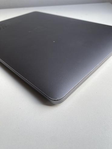 inter core i7: MacBook Pro 13"3 (2017, два порта Thunderbolt 3) Характеристики: - — 9