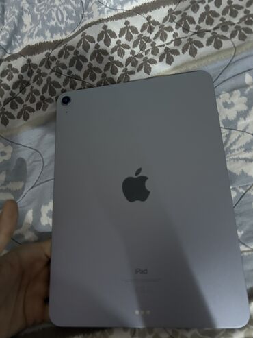 apple mac pro fiyat: Tam ideal veziyyetde hec bir problemi yoxdur qutusu adapteri verilir
