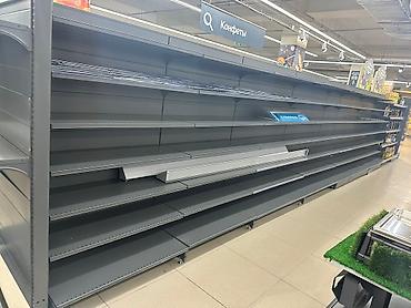 Витрины: Витрины, стеллажи, полки торговые металлические б/у, полка магазинная — 5