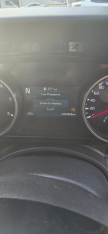Транспорт: Kia Carnival: 2020 г., 2.2 л, Автомат, Дизель, Минивэн — 8