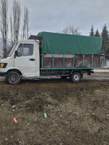 Легкий грузовой транспорт: Легкий грузовик, Mercedes-Benz, Стандарт, 2 т, Б/у