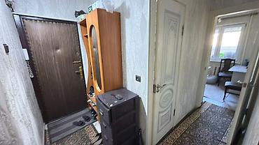 8: 2 комнаты, 44 м², 8 мкр 104 серия, 1 этаж — 5