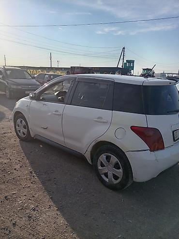 mark 3: Toyota Ist: 2003 г., 1.3 л, Автомат, Бензин, Хэтчбэк — 5