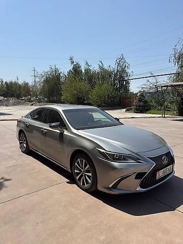ls 400: Lexus ES: 2019 г., 2.5 л, Вариатор, Гибрид, Седан — 5